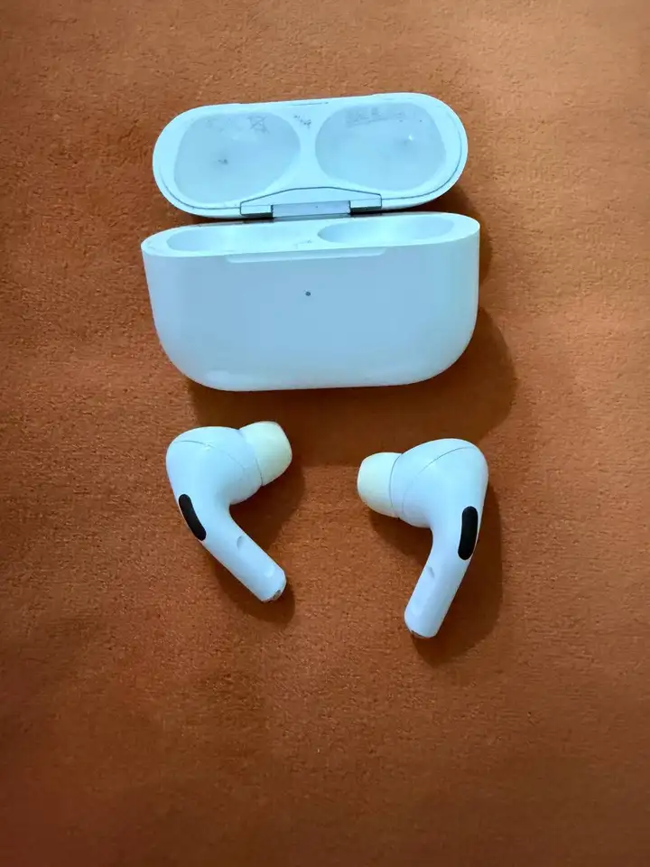 AirPods Pro 1