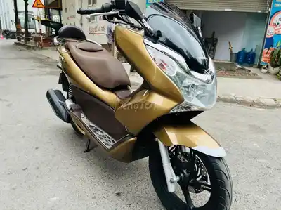 Honda PCX 125 2012 золотисто-медный тайской сборки, родной мотор