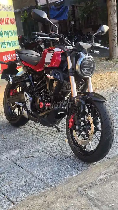 Хонда CB150R 2021 Красивый красный черный цинк 100%