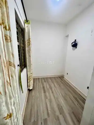 Квартира 2 спальни 40м2 Нгуен Хонг Дао Танбинь !!!