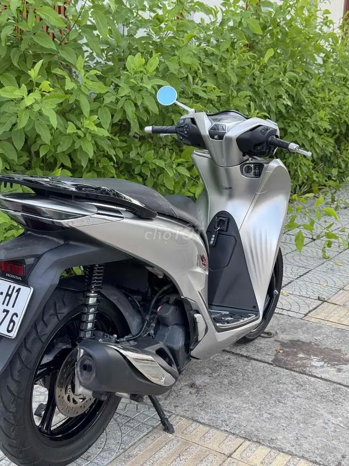 Honda SH 125 2021 серый черный обмен на другие мотоциклы