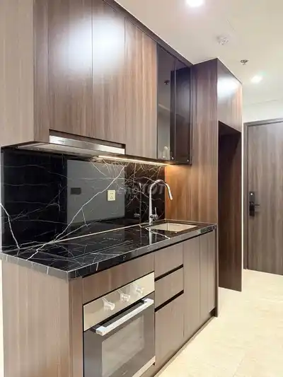 Студия в A1 Vinhomes Smart City с видом на озеро