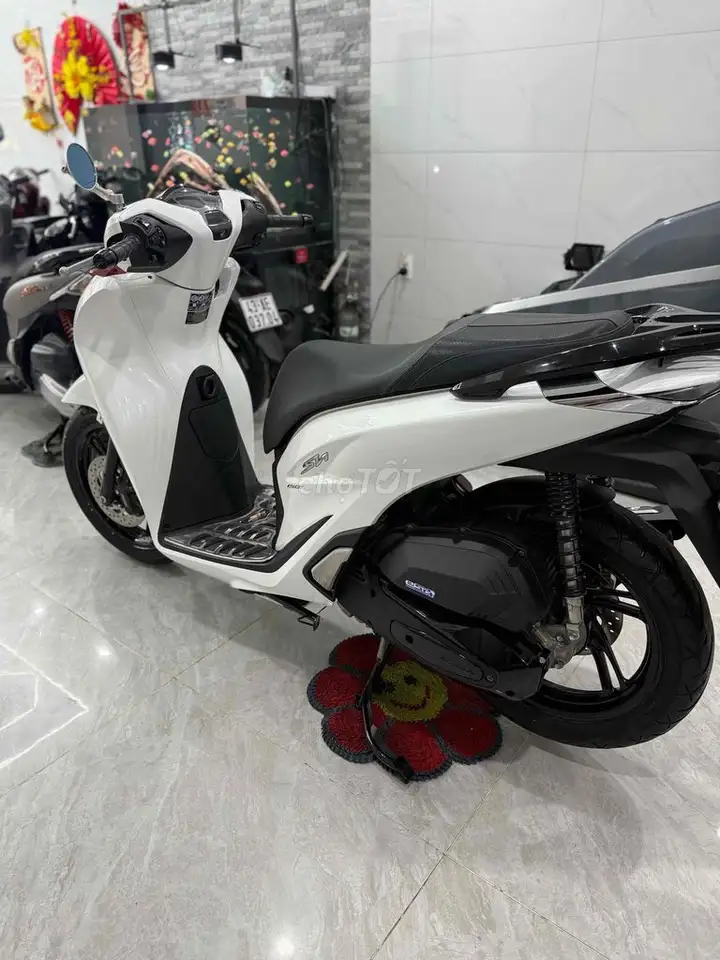 Honda SH 125i 2021 Белый/Черный