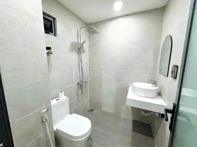Квартира с 1 спальней и мебелью, улица Trần Khánh Dư