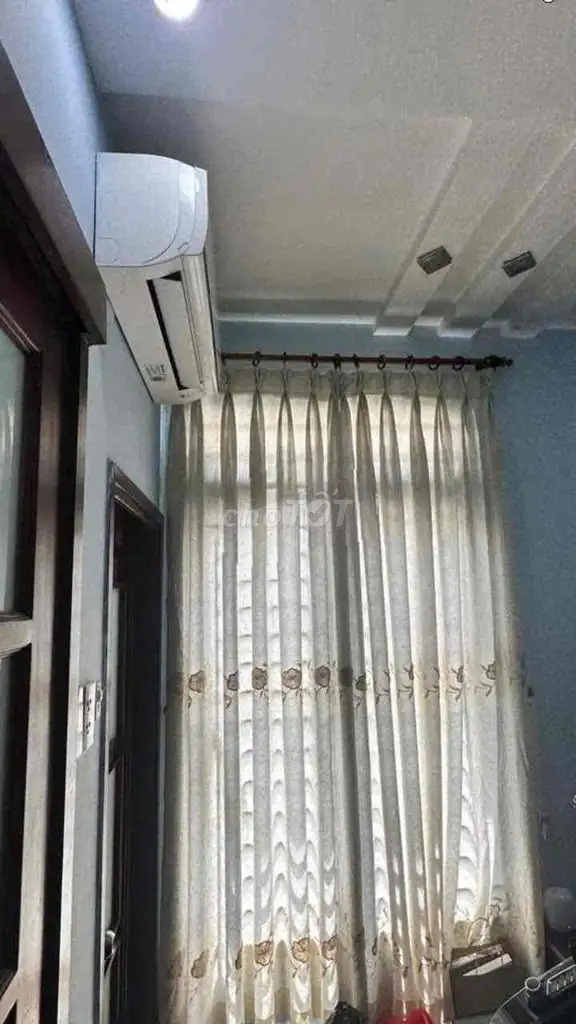 Nguyên căn 1tr3l hẻm lớn Bàn Cờ, Q3 | 2pn 3wc sẵn nội thất