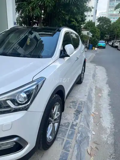 Hyundai SantaFe 2019, бензиновый, 7-местный, 5 К, белый