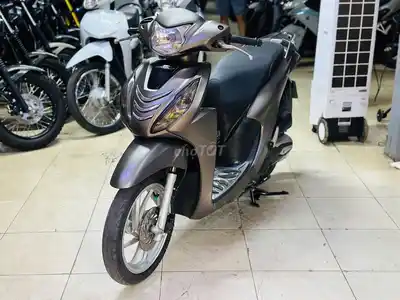 Мотосалон Thịnh Phát - Vision 110 песочный с номерами Ханоя