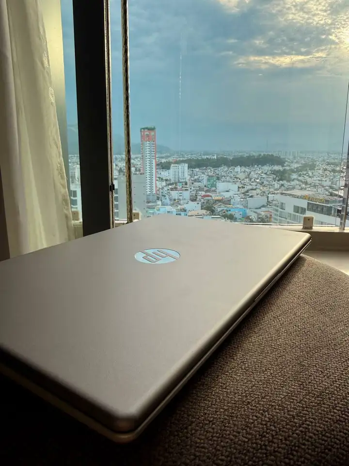 Ноутбук HP 245 G10
