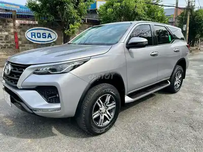 Инвентарный номер масла и серебра Toyota Fortuner 2022