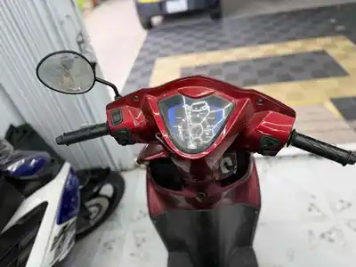 Honda Vision 2025 Премиум цвета Красный