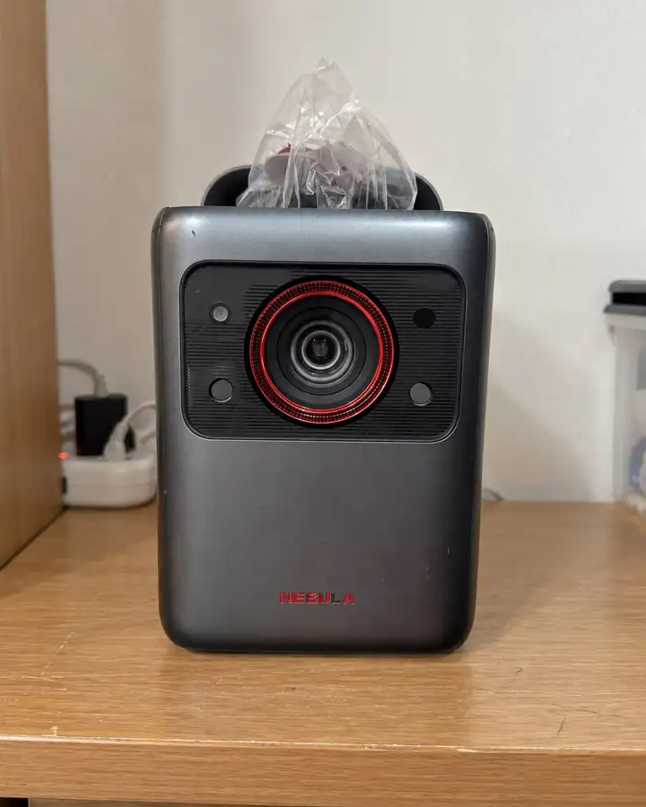 Anker Nebula Cosmos Laser D2341 лазерный проектор