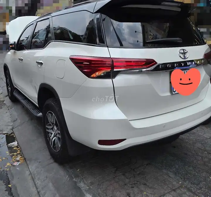 Toyota Fortuner 2019 2.7 2WD белый перламутр