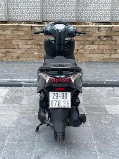 Honda Lead 125 ABS 2024 почти новый — XE MÁY 68