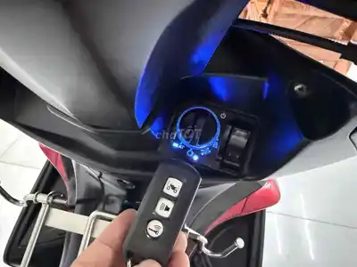 Honda Air Blade Thai Lan Fi 2011 с документами Хошимина, в отличном состоянии