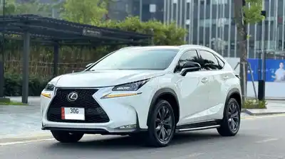 Lexus NX200T F Sport 2016, оригинал, 100 тыс. км, почти новый