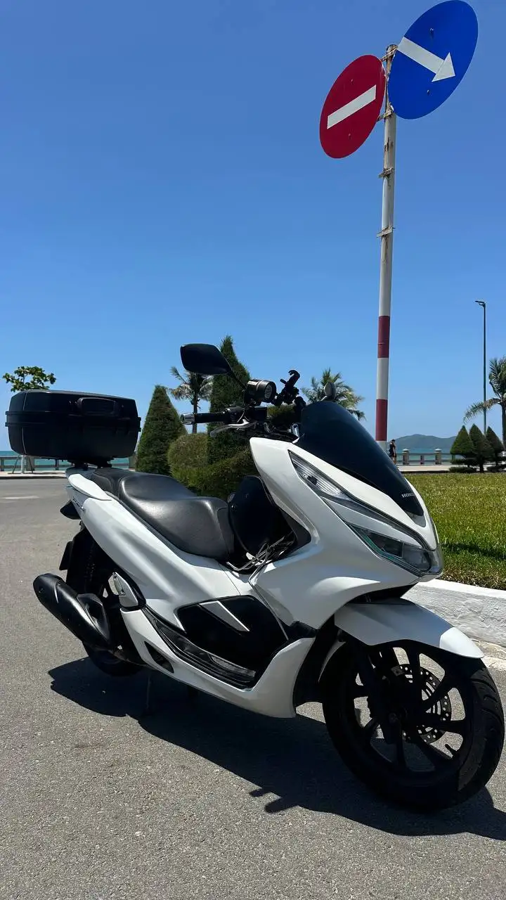 Honda PCX 3 поколение 2018