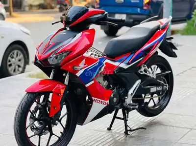 Honda Winner X 150 ABS 2021 красный оригинал в отличном состоянии