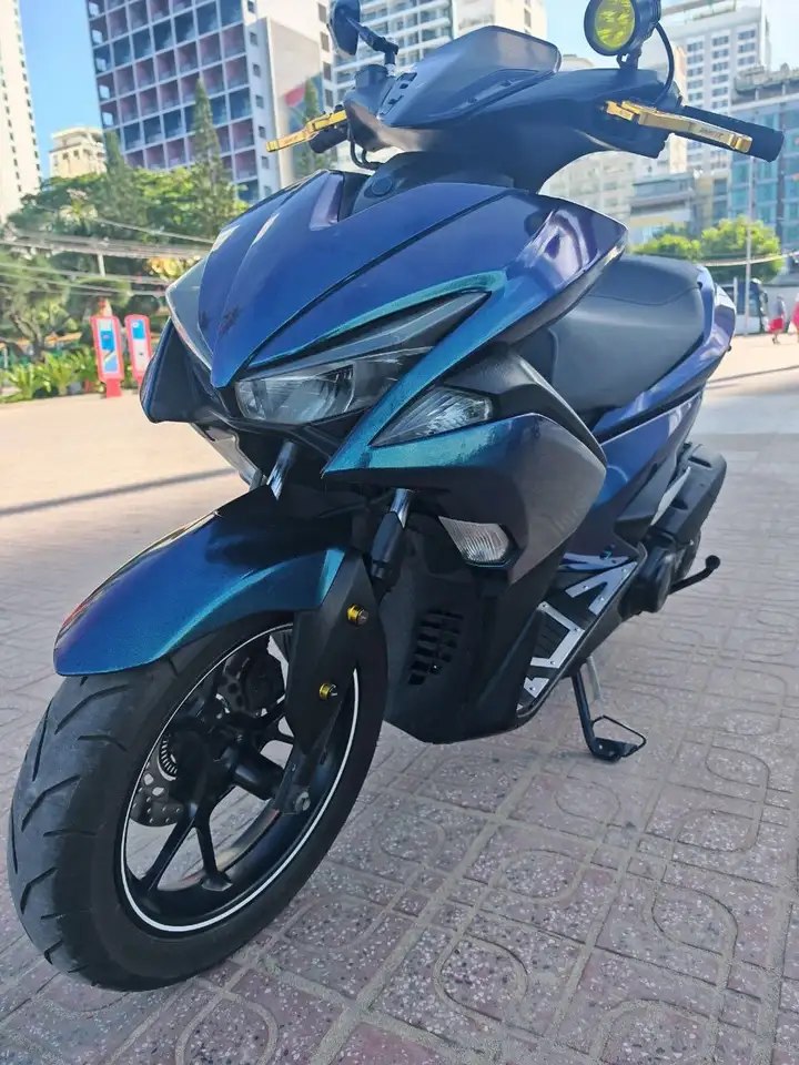 Yamaha NVX ABS 2017