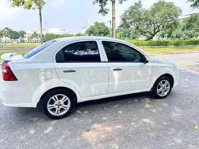 Chevrolet Aveo 2015 Автомат Белый