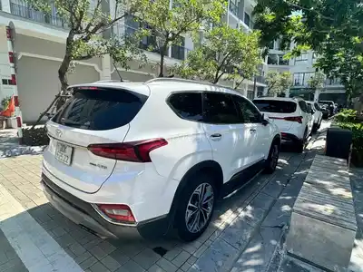 Hyundai SantaFe премиум дизель автомат белый