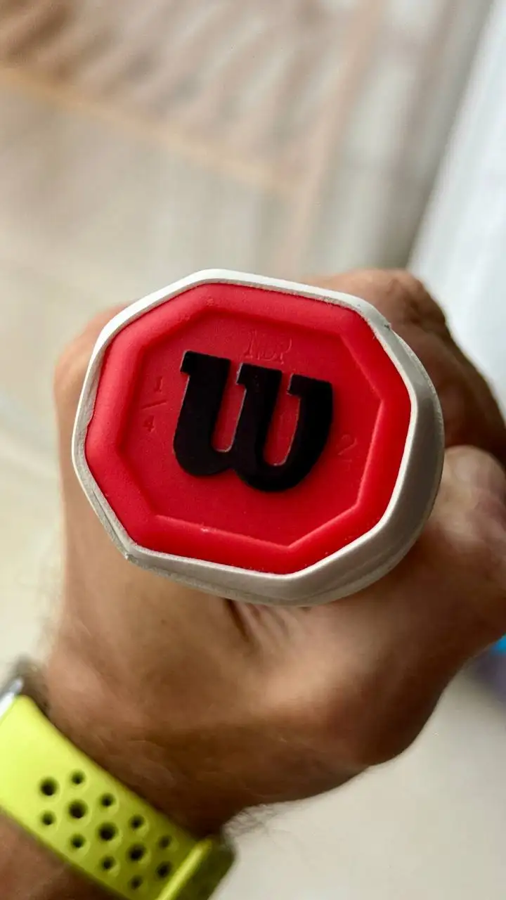Теннисные ракетки Wilson Ultra 100L V3 и Babolat Pure Drive S Lite