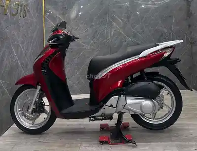Honda SH 150i 2010 Красный Оригинальный мотор КРАСИВЫЙ НОМЕР