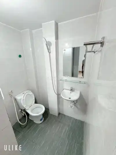 Недорогая комната в переулке 40 Чинь Кхинь, Тхань Суан