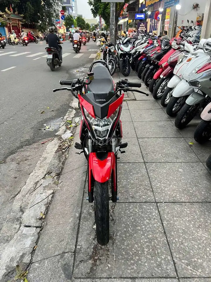 Honda Sonic 150 2020 красно-черный б/у
