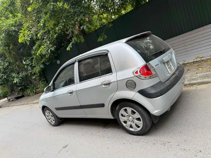 Hyundai Getz 2009 МКПП 130 тыс. км серебристый