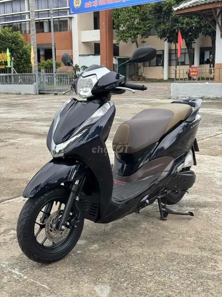 Honda Lead 2019 сине-черный, ключ Smkey