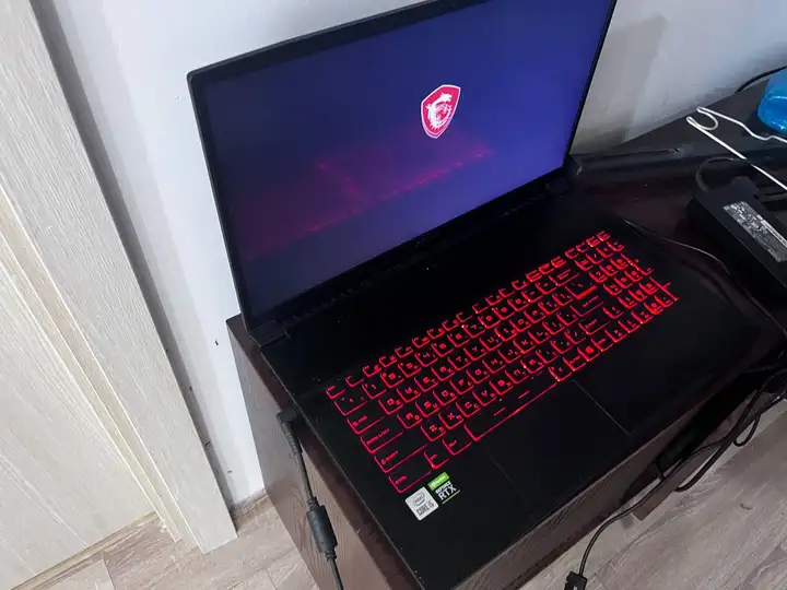 Ноутбук MSI GF75 Thin