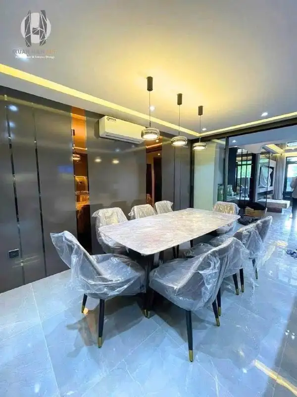 Вилла 3 этажа, 4 спальни, 5 WC, 200м2