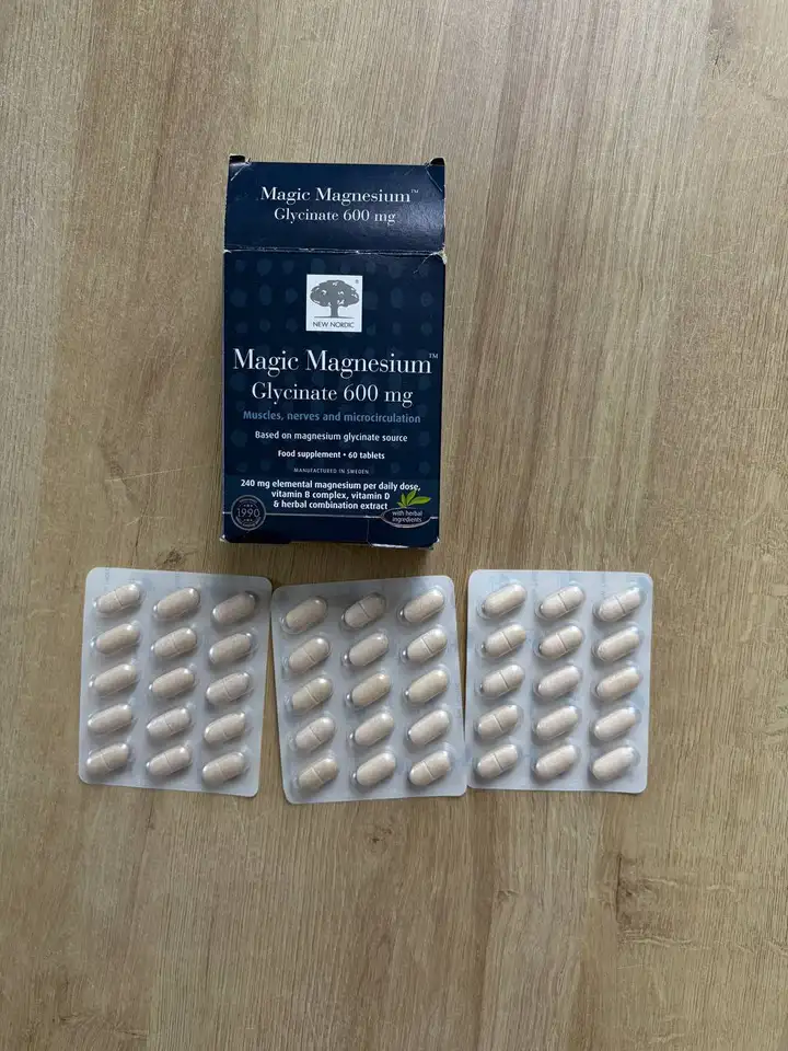 Витамины Vitabiotics Omega 3-6-9 и Magic Magnesium