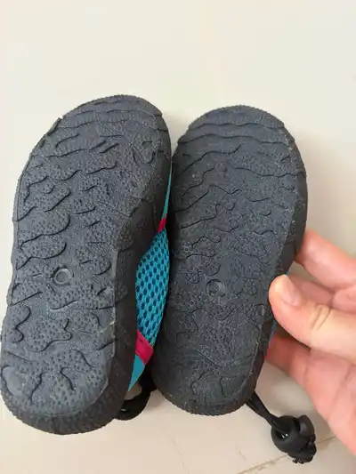 Детские коралловые тапочки