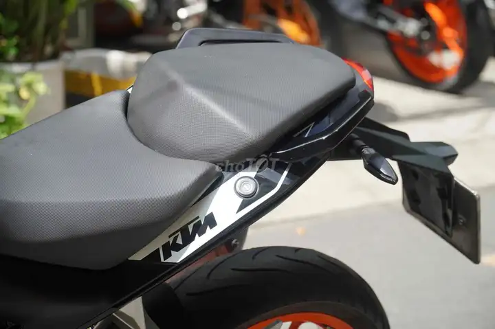 KTM Duke 200 2021, мало пробег