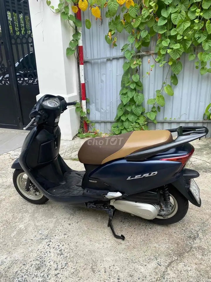 Honda Lead 110 fi сине-черный