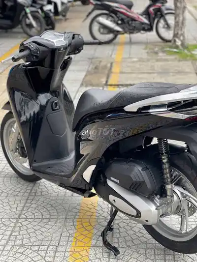 Honda SH 2022 Глянцевый Черный Абсолютно Новый С Рассрочкой