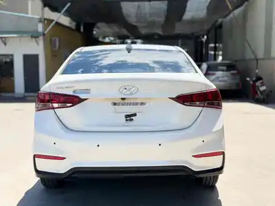 Hyundai Accent 2020 Автомат Белый 70 тыс. км