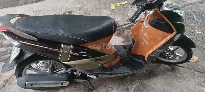Yamaha Mio Ultimo 2010, коричневый, золотистый