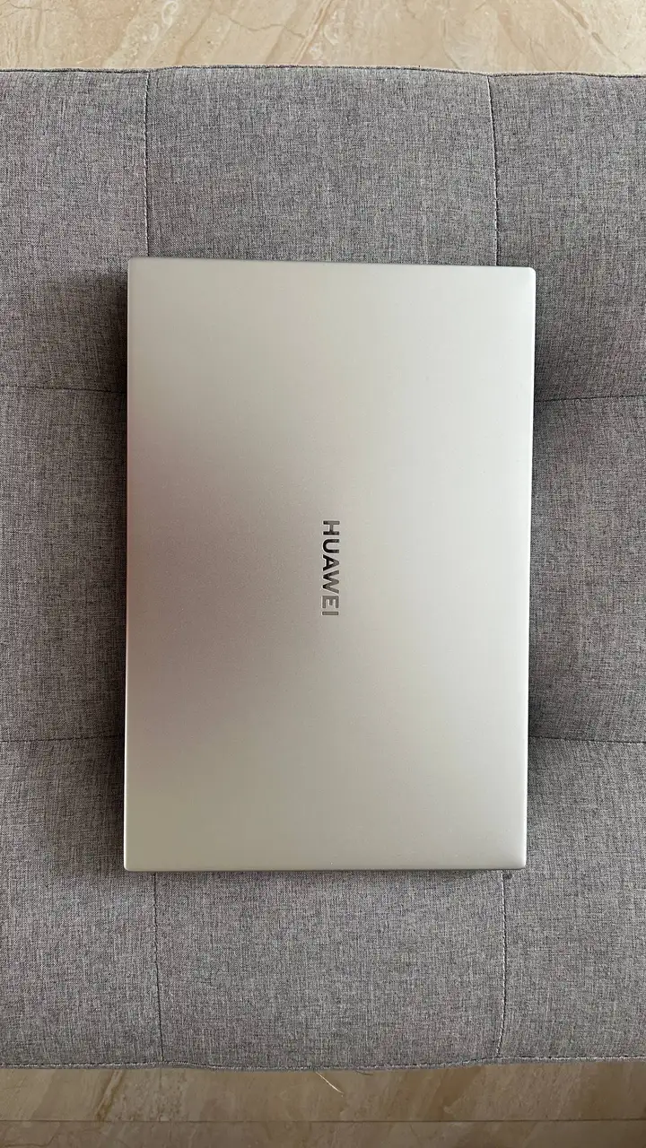 Huawei MateBook D14