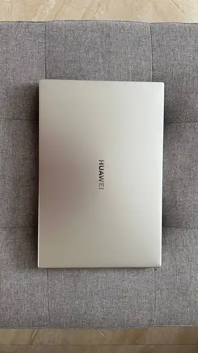 Huawei MateBook D14