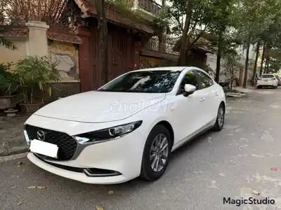 Mazda 3 1.5L Luxury 2020