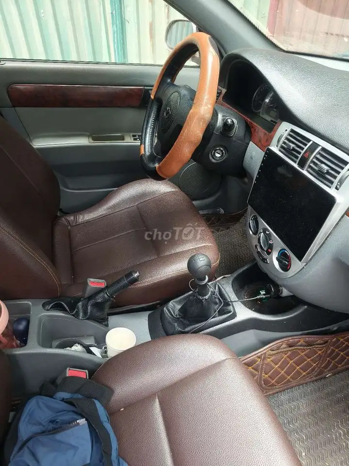 Chevrolet Lacetti 2008, песочно-желтый