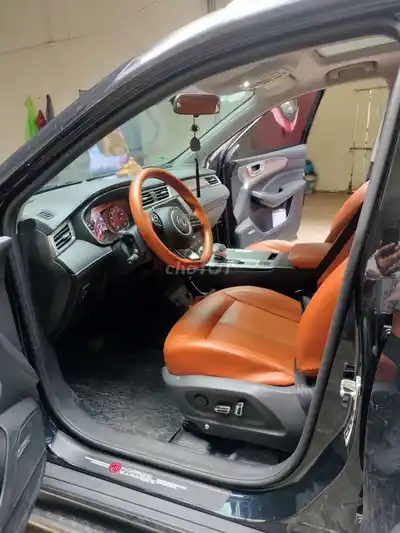 MG RX5 2023 Черный SUV 32,5 тыс. км
