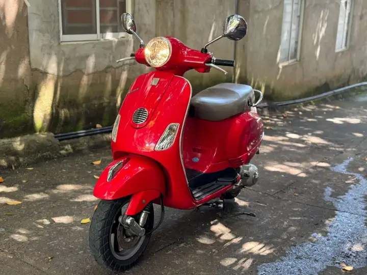 Piaggio Vespa LX 125, 2010