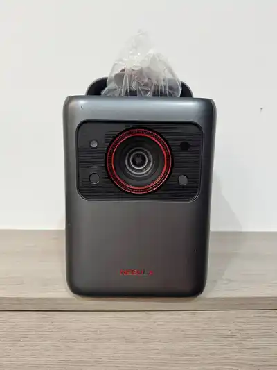 Лазерный проектор Anker Nebula Cosmos Laser D2341