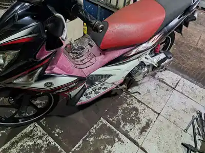 Скутер Yamaha Novou LX черный, розовый