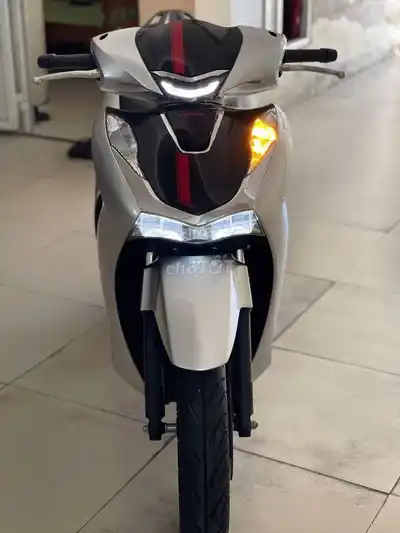 Honda SH 2023 Серый, родной двигатель, рассрочка при плохой кредитной истории