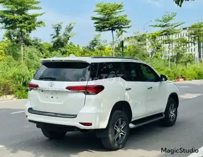 Toyota Fortuner 2.4L 4x2 AT 2025
