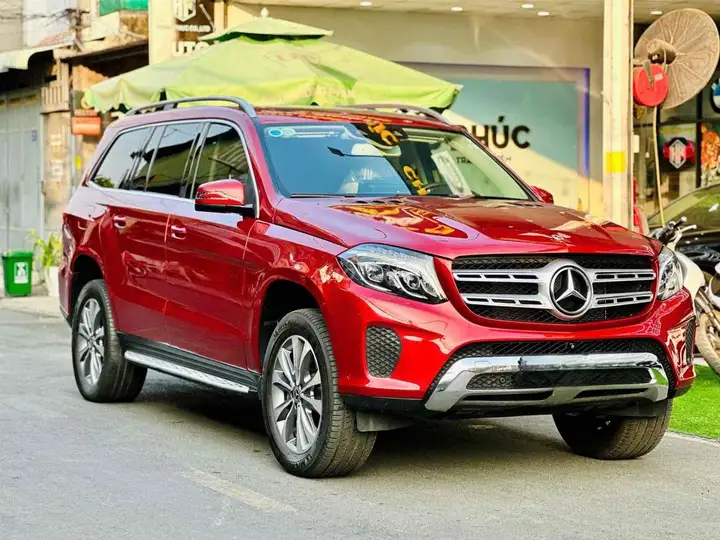 Mercedes-Benz GLS 400 4MATIC Red Model 2018